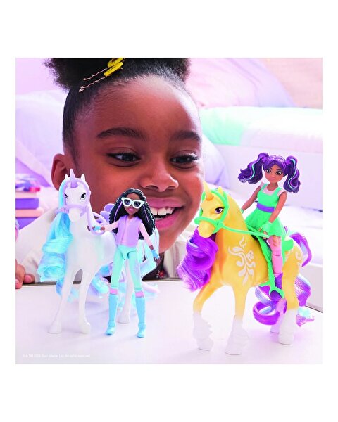 Unicorn Academy Layla ve Glacier