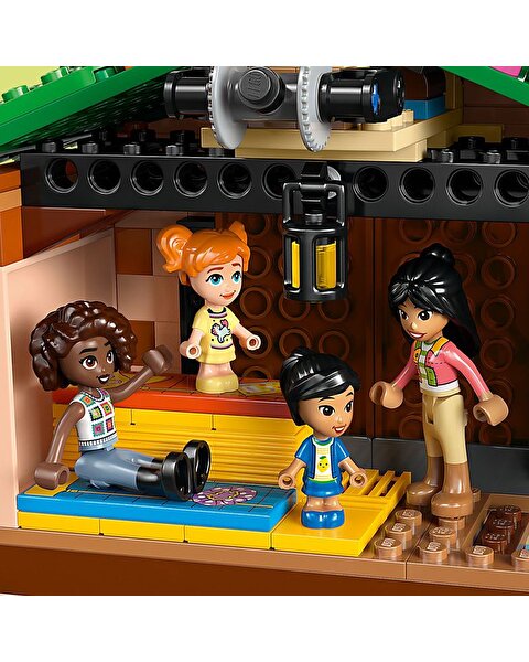 LEGO Friends Midilli Çiftliği ve Ahır 42654