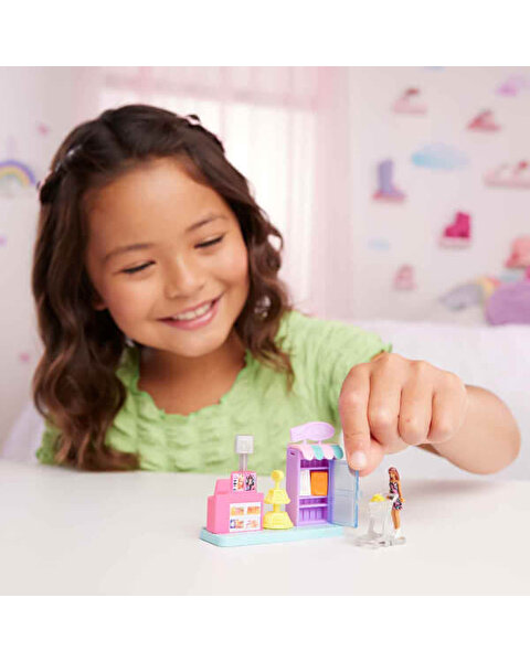 Barbie Mini BarbieLand Bebek ve Oyun Seti JCR33