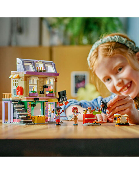 LEGO Friends Müzik Mağazası ve Daire 42653