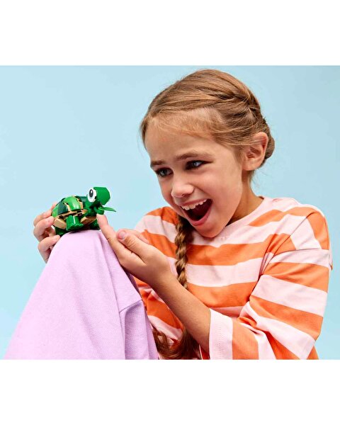 LEGO Creator Kaplumbağa ile Nilüfer Çiçeği 31377