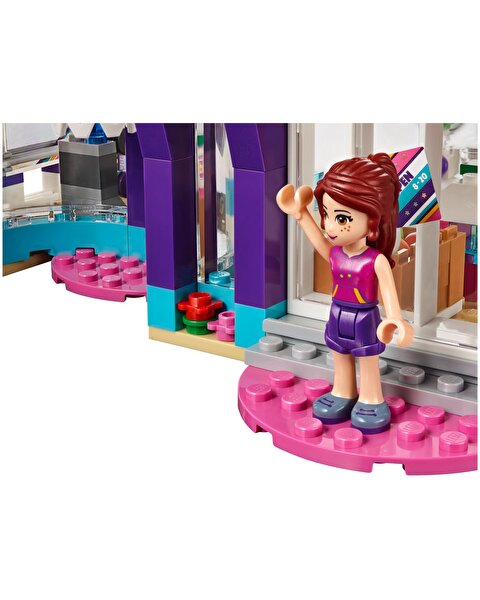 LEGO® Friends Heartlake Spor Merkezi