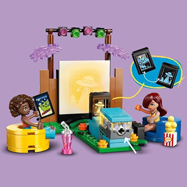 LEGO Friends Arkadaşlık Film Gecesi 42642