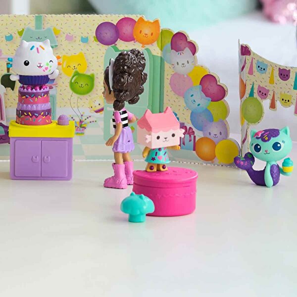Gabby’s Dollhouse Cakey’in Doğum Günü