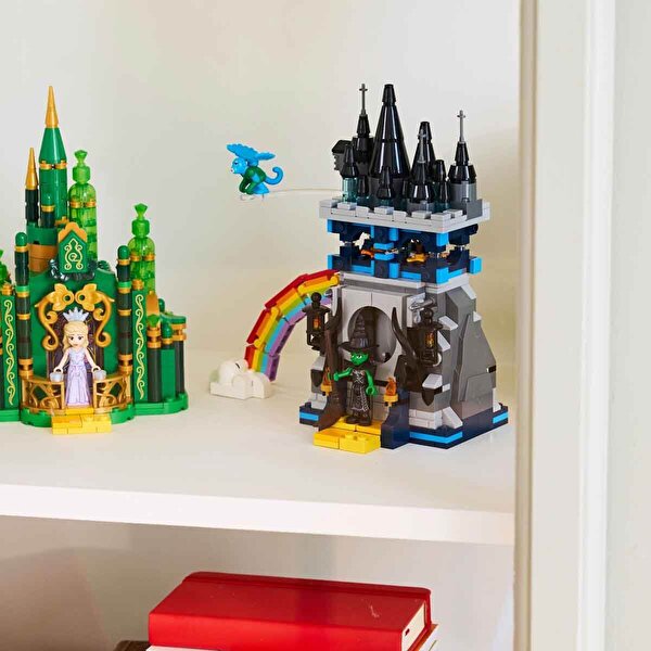 LEGO Wicked Emerald City ve Kiamo Ko Kalesi 75689