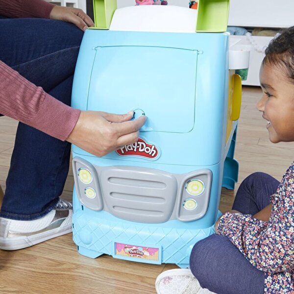 Play Doh Dev Dondurma Arabam F1039