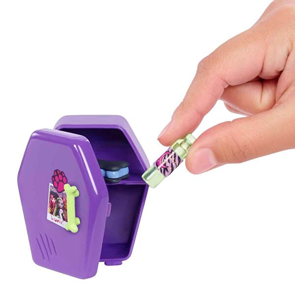 Monster High Clawdeen Wolf Harika Yatak Odası Oyun Seti HHK64