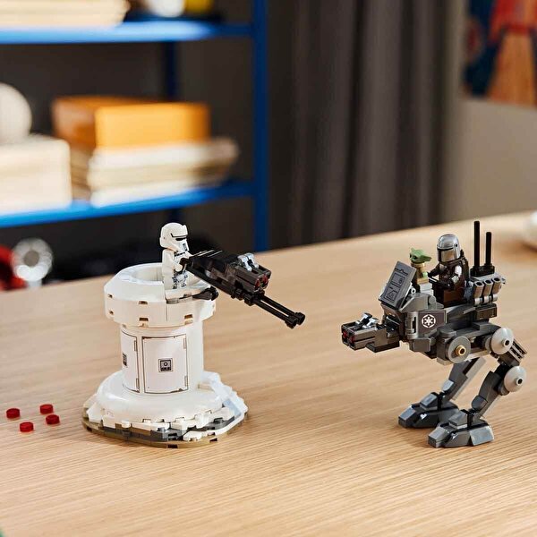 LEGO Star Wars: Mandalorian ve Grogu AT-RT Saldırısı 75444