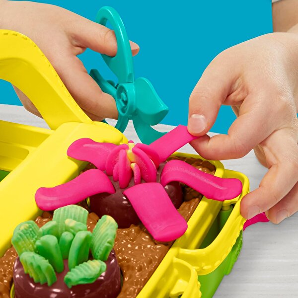 Play Doh Renkli Çiçekler Botanik Oyun Seti G0492