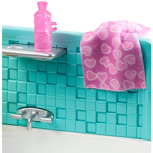 Barbie Bebek Bakıcılığı Oyun Seti Banyo Temalı Esmer FXH06