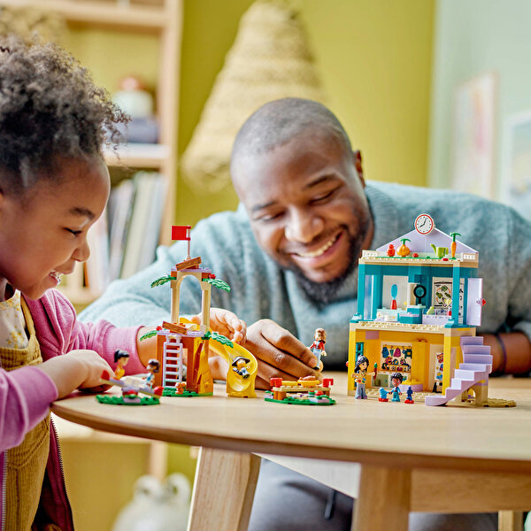 LEGO Friends Heartlake City Anaokulu 42636