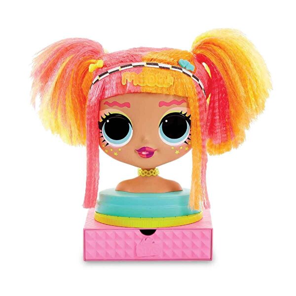 L.O.L. Sürpriz O.M.G. Büst