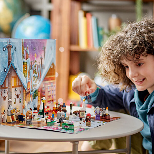 LEGO® Harry Potter Yılbaşı Takvimi 2023 76418