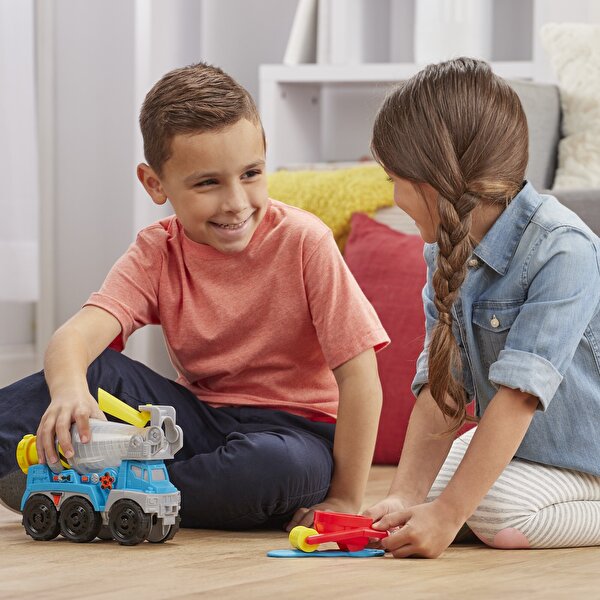 Play-Doh Çalışkan Çimento Kamyonu