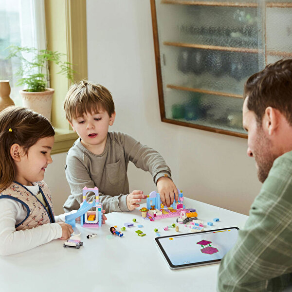 LEGO Gabby's Dollhouse Gabby'nin Kedicik Bakım Odası 10796