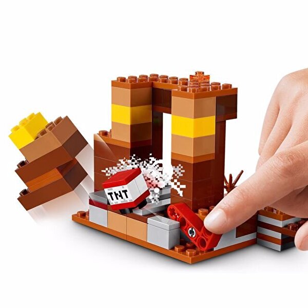 LEGO Minecraft Ticaret Noktası 21167