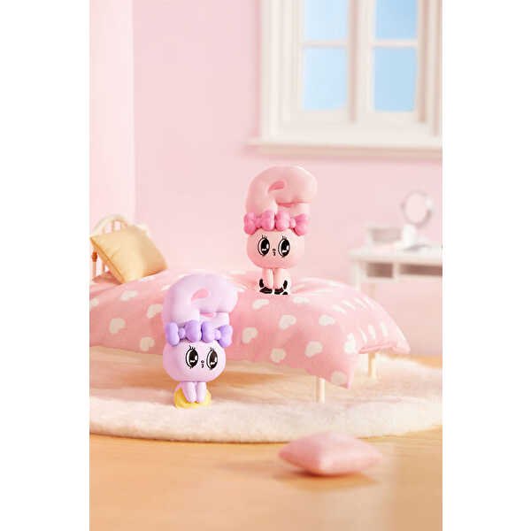 Esther Bunny Little Serisi Sürpriz Paket Koleksiyon Figürü