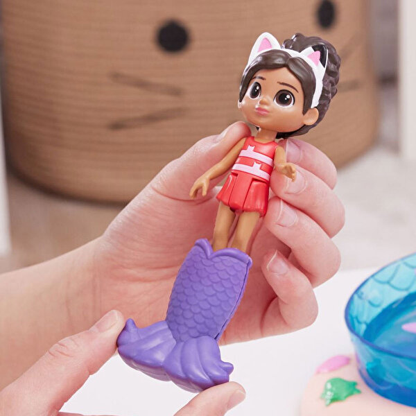 Gabby's Dollhouse Purr-ific Havuz Oyun Seti