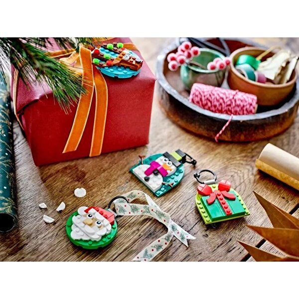 LEGO Iconic Yılbaşı Süsü Koleksiyonu 40744