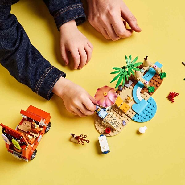 LEGO Bluey: Bluey’nin Ailece Plaj Gezisi 11202