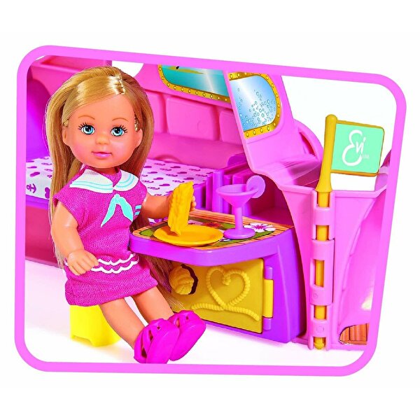 Evi Love Cruise Gemisi