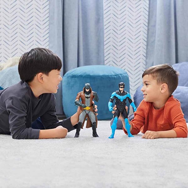 Batman Aksiyon Figür 30 Cm Red Hood