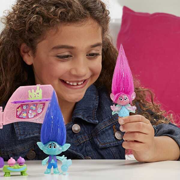 Trolls Poppy´nin Taç Giyme Töreni