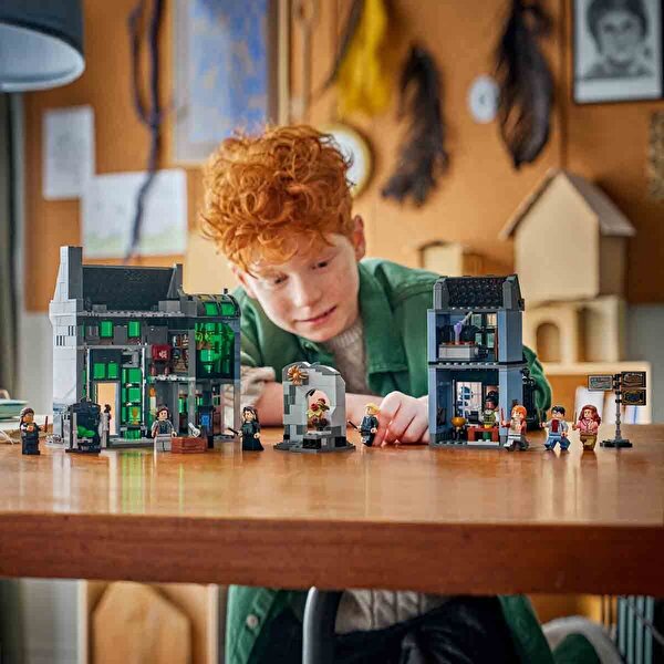 LEGO Harry Potter Knockturn Yolu Büyücü Mağazaları 76471