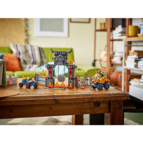 LEGO Super Mario Mario Kart – Bowser Kalesi 72039