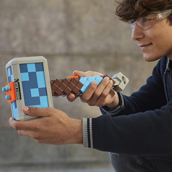 Nerf Minecraft Stormlander F4416