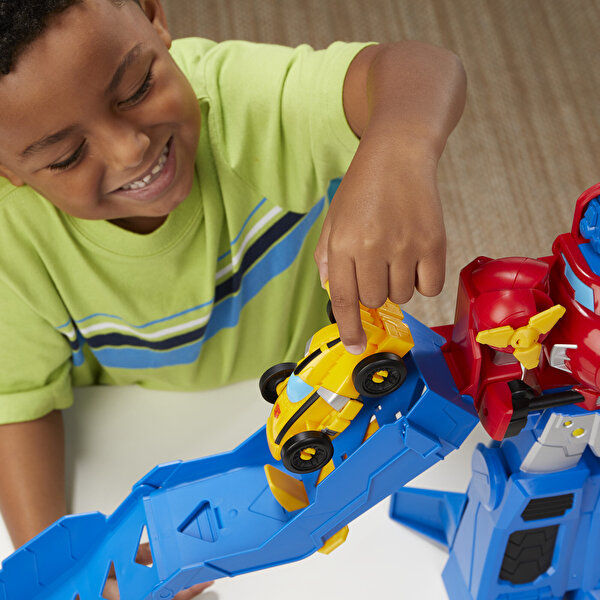 Transformers Rescue Bots Optimus Prime Jumbo Jet Yarışçısı F0849