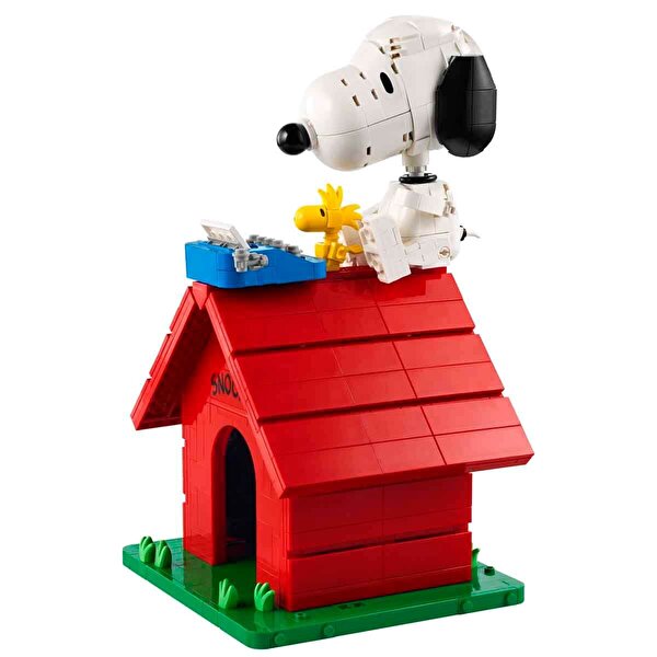 LEGO Ideas Peanuts: Snoopy'nin Köpek Kulübesi 21368