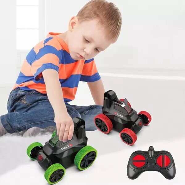 Uzaktan Kumandalı Akrobatik Zıppır Şarjlı Araba Kırmızı