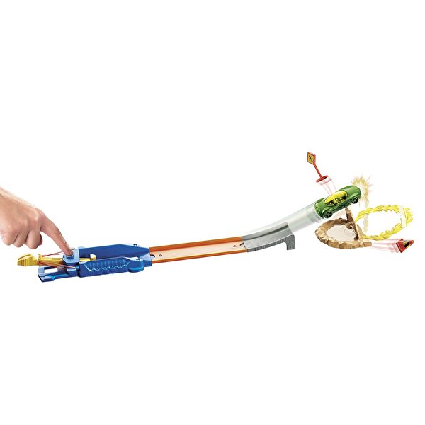 Hot Wheels Yüksek Atlayış Oyun Seti