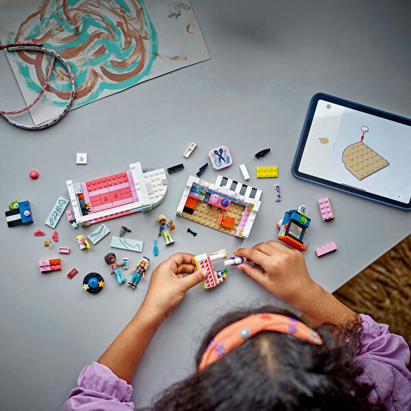 LEGO Friends Kuaför ve Aksesuar Mağazası 42662