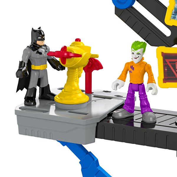 Imaginext DC Super Friends 2'si 1 Arada Batcave CHH91
