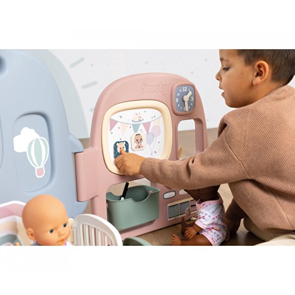 Smoby Bebek Bakım ve Çocuk Bakım Merkezi