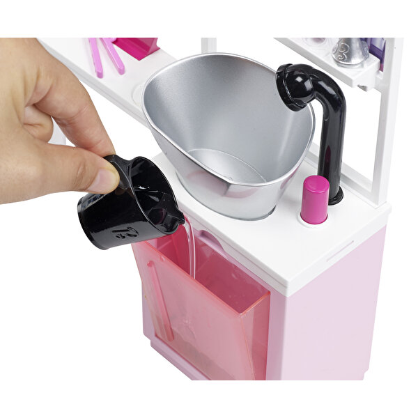 Barbie Kuaför Salonu Oyun Seti