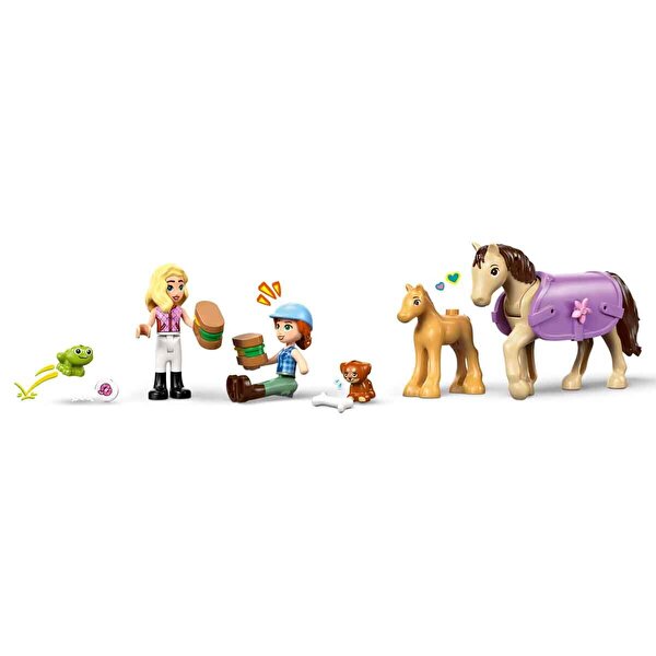 LEGO Friends At ve Tay Römorku 42695