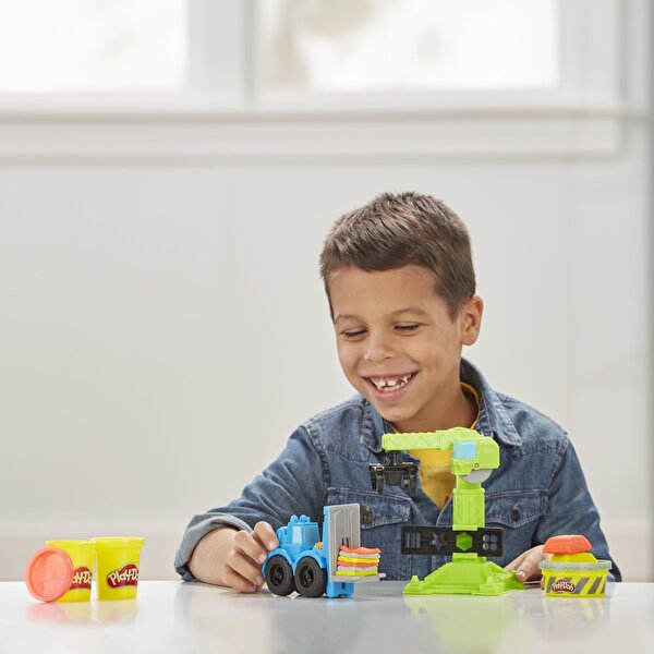 Play-Doh Çalışkan Vinç ve Forklift E5400
