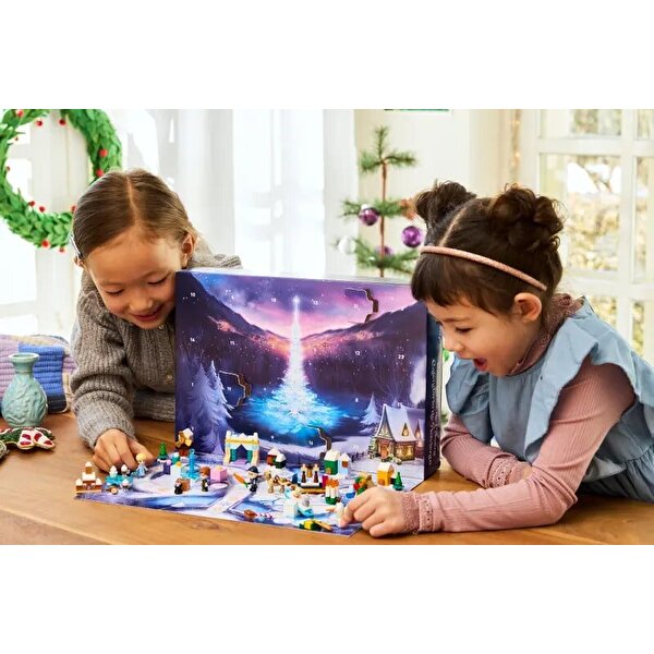 LEGO Disney 2025 Yılbaşı Takvimi 43273