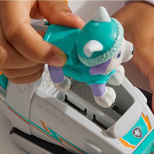 Paw Patrol Everest Figürü ve Kar Küreme Aracı