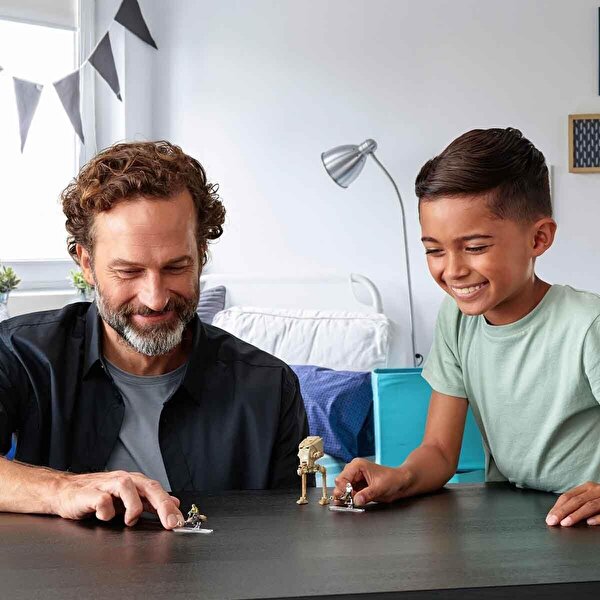 Star Wars Micro Galaxy Squadron Araç ve Mini Sürpriz Figür Paketi S1