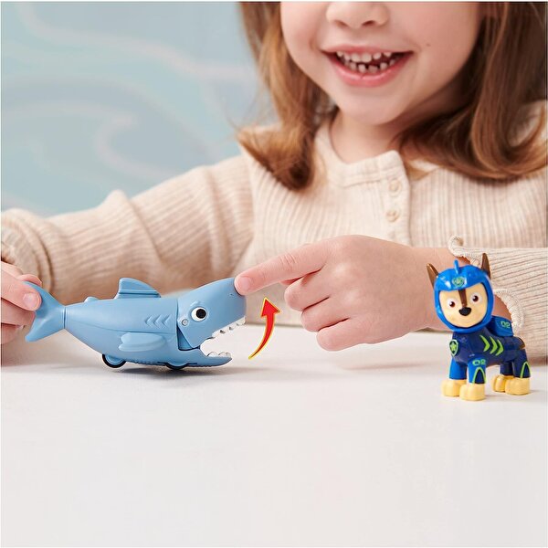 Paw Patrol Aqua Pups Rocky Sawfi̇sh Chase And Shark
