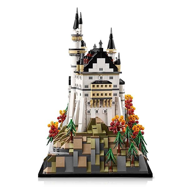 LEGO Architecture Neuschwanstein Şatosu 21063