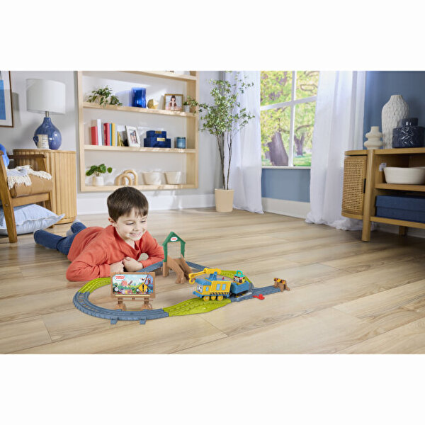 Thomas ve Arkadaşları Motorlu Tren Seti Friends at Work JCY75