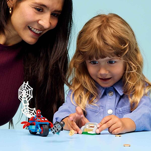 LEGO Marvel Spidey Motosikletli Spidey, Rhino’ya Karşı 11206