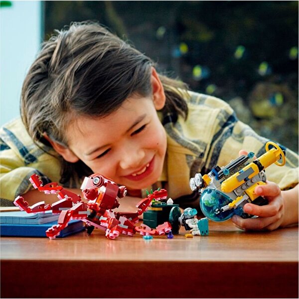 LEGO Creator Batık Hazine Görevi 31130