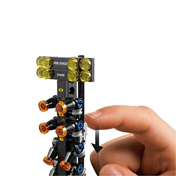 LEGO® 2018 Dodge Challenger SRT Demon ve 1970 Dodge Charger R/T 75893