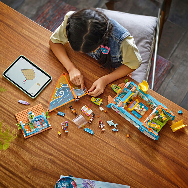 LEGO Friends Gezi Teknesi Macerası 42664